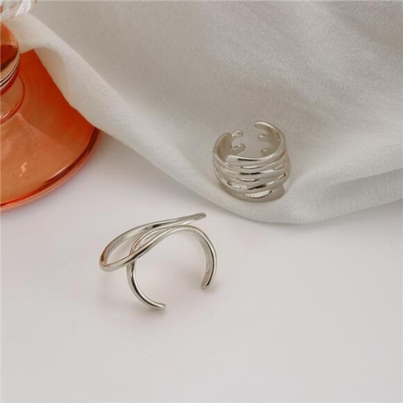 Edgy Geometric Knuckle Rings – Chunky Gold Statement Adjustable 2-Piece Set - Picture 4 of 5